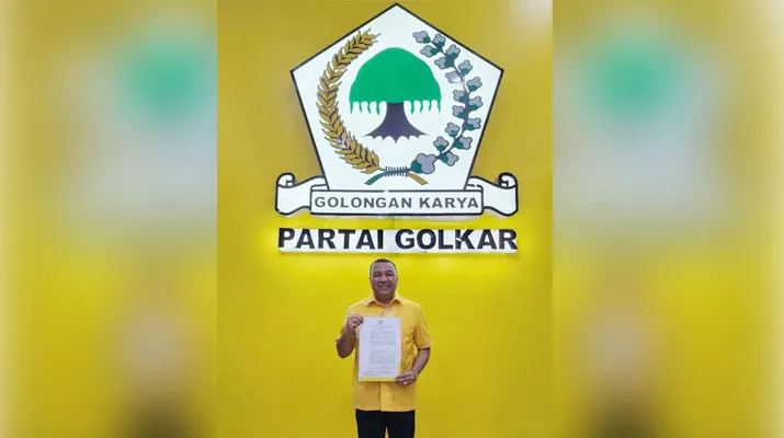 Maju Pilwali Kendari 2024, AJP Terima Surat Tugas dari DPP Partai Golkar