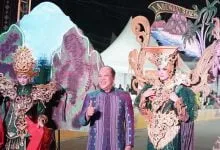 Pemkab Konut Usung Tema Legenda Oheo dan Anawai Ngguluri di Sultra Tenun Karnaval 2023
