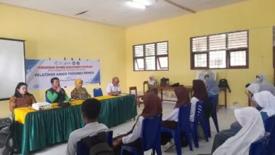 Poltekkes Kemenkes Kendari Bentuk Posyandu Remaja