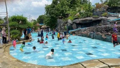 Wisata air buatan, Waterpark Mantara Kendari. Foto: Sunarto/Detiksultra.com