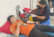 Disnakertrans Sultra Gelar Donor Darah, Bantu Masyarakat di Tengah Wabah DBD