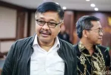 Hari Ini, Mantan Gubernur Sultra Nur Alam Resmi Bebas