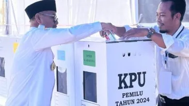 Surunuddin Dangga Ikuti Simulasi Pemungutan Suara Pemilu 2024