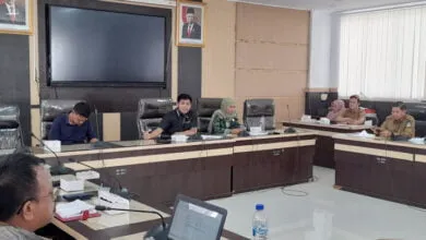 DPRD Kendari Minta Status PHK Karyawan Perumda Ditarik Hingga Ada Direksi Tetap