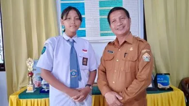 Juarai Lomba Puisi, SMAN 1 Kendari Wakili Sultra di Tingkat Nasional