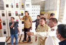 Pj Gubernur Sultra Pastikan Kesiapan Logistik Pemilu di Gudang Penyimpanan KPU