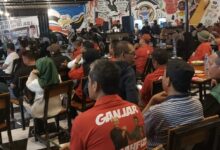 Nobar Debat Capres Terakhir, Ketua TPD Ganjar-Mahfud Sultra Ingatkan Pendukung Tidak Lengah