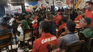 Nobar Debat Capres Terakhir, Ketua TPD Ganjar-Mahfud Sultra Ingatkan Pendukung Tidak Lengah