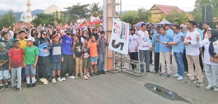 Tim Kampanye Daerah Prabowo Gibran Gelar Jalan Santai di Kolaka