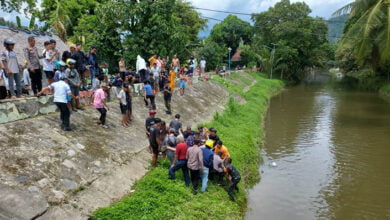 Seorang Warga Kolaka Ditemukan Tewas di Sungai Latambaga, Diduga Terpeleset saat Mandi