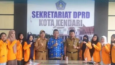 DPRD Kendari Perkenalkan Dunia Kerja ASN ke Mahasiswa UHO