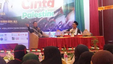 Hadir di Kendari, Ustaz Husein Gaza Bangkitkan Energi Warga Sultra Bela Palestina
