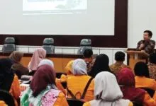 Farmasi UHO Canangkan Zona Integritas Menuju WBK