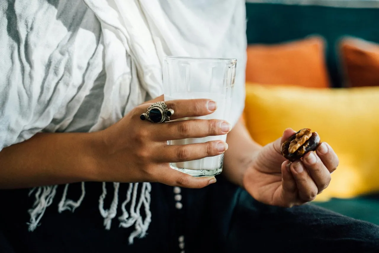 Jaga Kesehatan di Bulan Ramadan, Ini Tips berbuka dan Sahur
