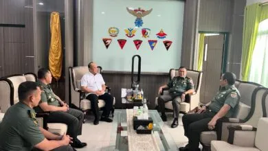 Ruksamin Matangkan Pembangunan Lanudad Konosara dan Skuadron Serba Guna