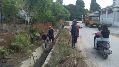 Cegah Banjir, DLH Kota Kendari Bersihkan Sedimen Drainase