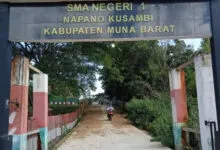 Harga Material Bangunan Belum Dilunasi, Pemilik Toko Ancam Tutup Jalan Menuju SMAN 1 Napano Kusambi