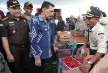 Tekan Inflasi, Pemda Buton Gandeng Dinas Ketahanan Pangan Sultra Gelar Pasar Murah