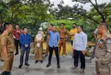 Dampak Banjir di MTsN 1, Komisi III DPRD Kendari Tinjau Lapangan