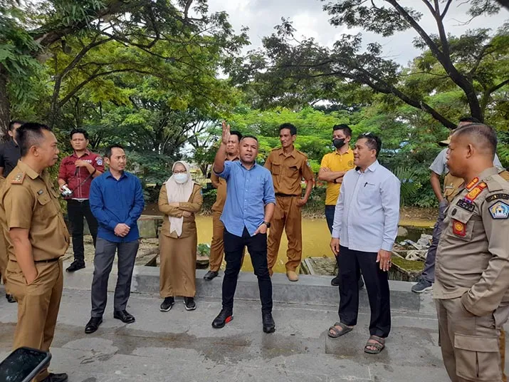 Dampak Banjir di MTsN 1, Komisi III DPRD Kendari Tinjau Lapangan