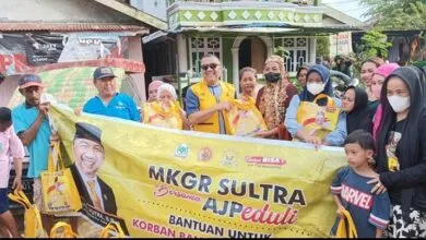 AJP Sambangi Korban Terdampak Banjir di Kendari dan Beri Bantuan Sembako