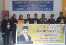 Peduli Korban Banjir, AJP Bersama Ormas MKGR Sultra Bantu Warga Terdampak