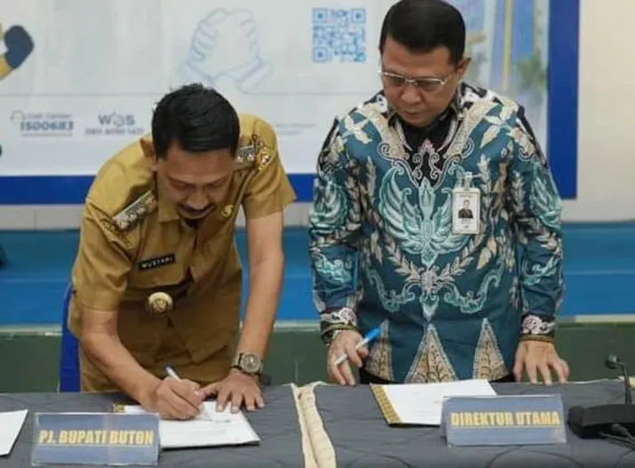 Pemda Buton Tandatangani Kerja Sama Kartu Kredit dengan Bank Sultra