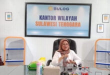 Kepala Bulog Sultra, Siti Mardati Saing. Foto: Muh Ridwan Kadir/Detiksultra.com