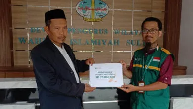 Wahdah Islamiyah Sultra Salurkan Ifthar Kemanusiaan Palestina Melalui WIZ