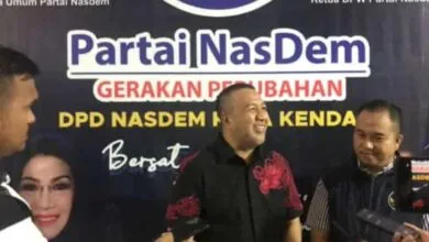 Selain Sasar PDI-P, AJP Ambil Formulir Pendaftaran Balon Wali Kota Kendari di Partai NasDem