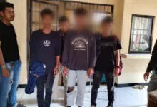 Kedapatan Bawa Sajam, 5 Pengunjung Acara Adat Kande-kandea Tolandona di Buteng Diamankan Polisi