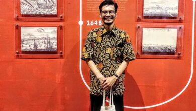 Penguatan Kelompok Masyarakat Pengrajin Kain Tenun Sebagai Strategi Pelestarian Seni Cadas Liang Kabori, Kabupaten Muna, Sulawesi Tenggara