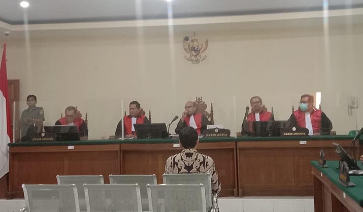 Korupsi Nikel, Eks GM PT Antam Hendra Wijayanto Dituntut Delapan Tahun Penjara
