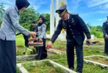 Peringati HBP ke-60, Lembaga Pemasyarakatan Kelas IIA Baubau Ziarah Makam Pahlawan