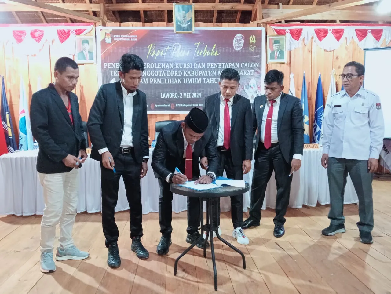 Resmi Ditetapkan, Berikut Nama Anggota DPRD Muna Barat Terpilih Periode 2024-2029