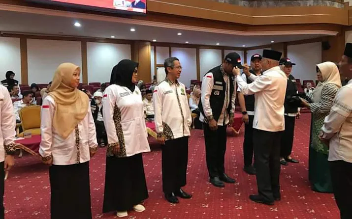Sekda Sultra Tekankan Petugas Haji Harus Jaga Stamina dan Kesehatan