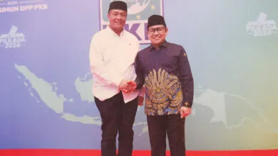 Bakal Calon Bupati Muna Rajiun Tumada Bertemu Cak Imin di Acara DPP PKB
