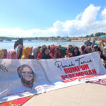Emak-Emak di Kendari Deklarasi Dukung Wa Ode Nurhayati Maju Pilgub Sultra