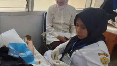 BKKBN Sultra Lakukan Praktek Pasang Kontrasepsi bagi Peserta Dokter dan Bidan