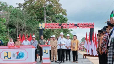 Presiden Jokowi Resmikan Jalan Inpres Sepanjang 14 Km di Mubar