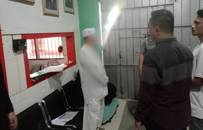 Diputus Bersalah, Prof. Berlian Divonis Satu Tahun Penjara atas Kasus Kekerasan Seksual Mahasiswa
