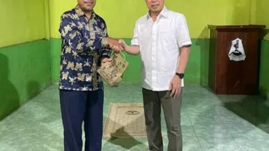 Andi Sumangerukka Beri Bantuan Pembangunan Masjid di Dua Pondok Pesantren di Kolaka Utara