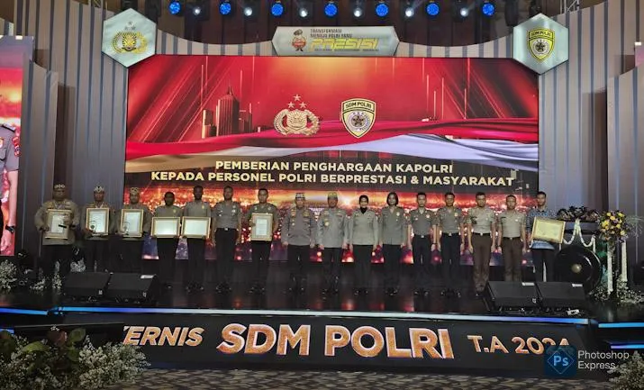 Karo SDM Polda Sultra Raih Penghargaan Bidang SDM Terbaik se-Indonesia