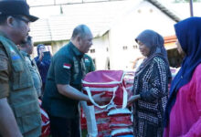 Ruksamin Salurkan Bantuan Sembako untuk Korban Banjir dan Luncurkan GPM di Tiga Kecamatan