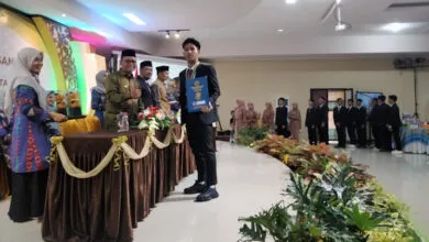 86 Siswa Angkatan IV Resmi Dikukuhkan, Kepala MAN IC Kendari: Teruslah Belajar Sepanjang Hayat