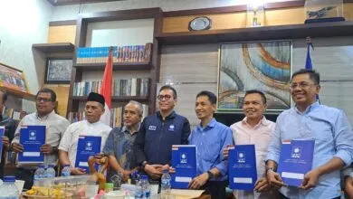 PAN Serahkan Rekomendasi Bacakada di Empat Kabupaten di Sultra