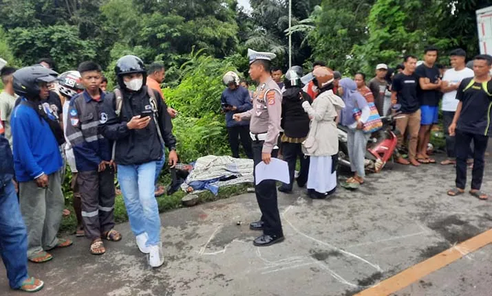 Kronologi Kecelakaan Maut di Jalan Poros Watopute Muna, Polisi Ungkap Identitas Korban