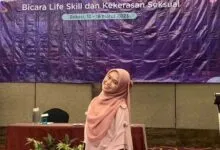 Gaharu Anak Genre Sultra Terima Beasiswa Pendidikan ke Barcelona