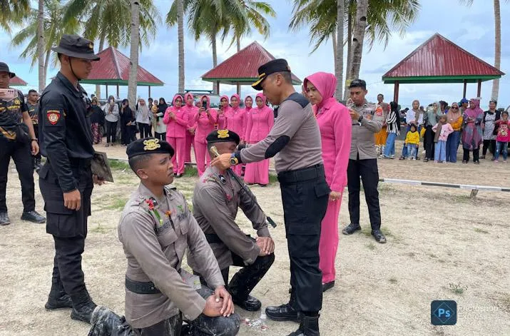 Uji Kekuatan Fisik dan Mental, 9 Personel Bintara Remaja Polres Buton Tengah Ikuti Tradisi Pembaretan