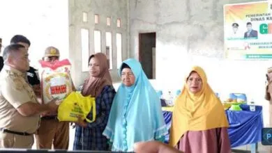 Jaga Stabilitas Harga Pangan, Pemkab Mubar Salurkan 2.400 Paket Sembako